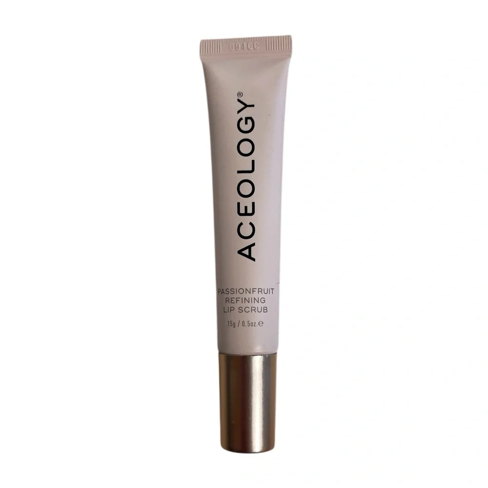 Aceology Passionfruit Refining Lip Scrub - Picture 2 of 6